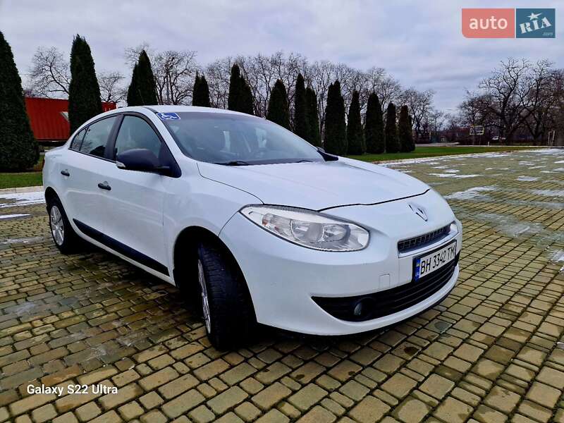 Седан Renault Fluence 2011 в Одессе