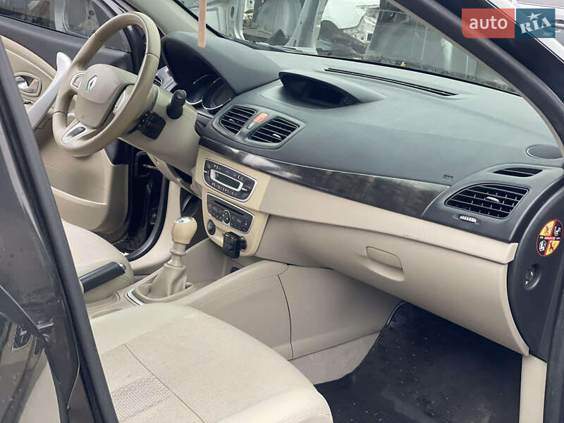 Седан Renault Fluence 2009 в Фастове