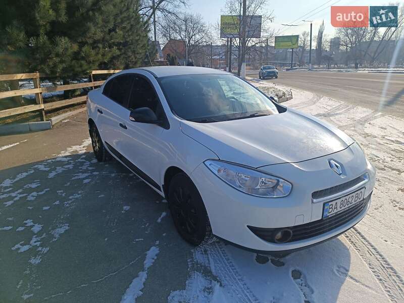 Седан Renault Fluence 2010 в Кропивницькому
