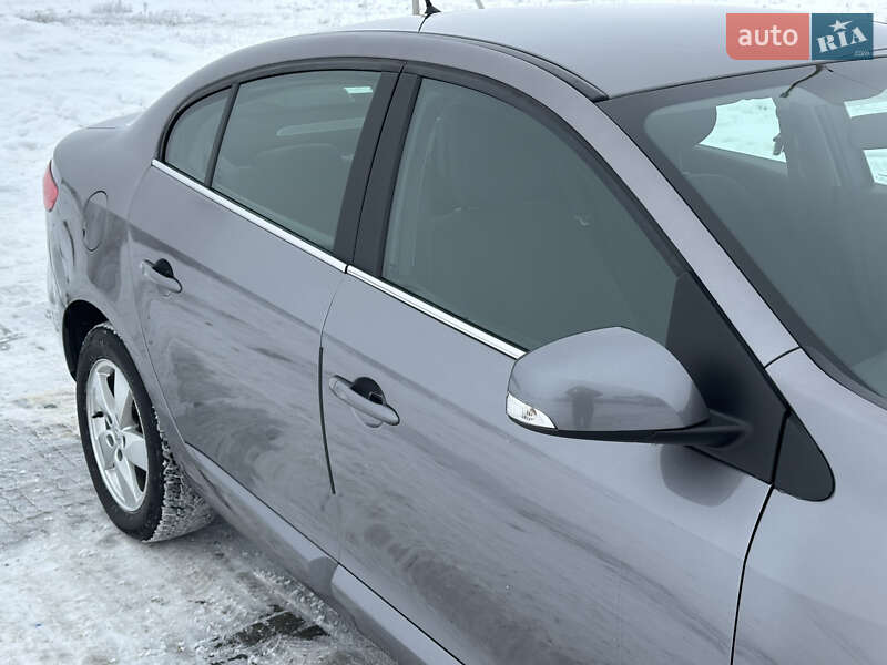 Седан Renault Fluence 2010 в Луцьку