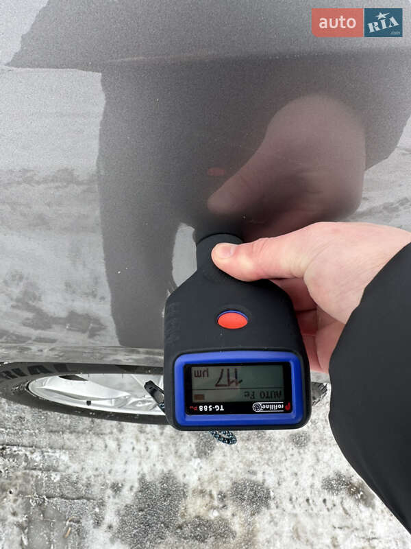 Седан Renault Fluence 2010 в Луцьку