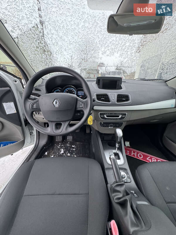 Седан Renault Fluence 2013 в Львові фото 12 Седан Renault Fluence 2013 в Львові