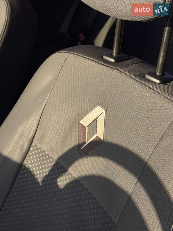 Седан Renault Fluence 2011 в Одессе