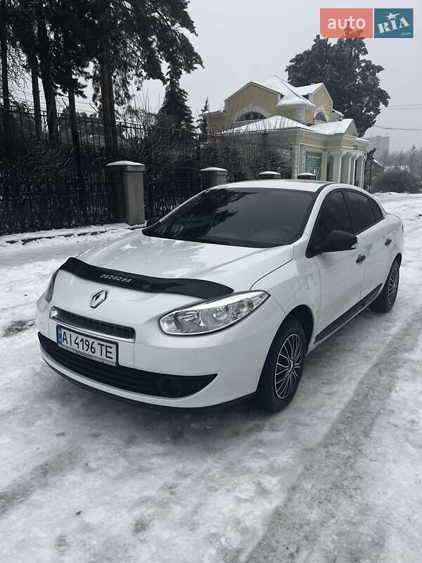Седан Renault Fluence 2012 в Умані