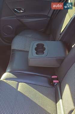 Седан Renault Fluence 2012 в Киеве