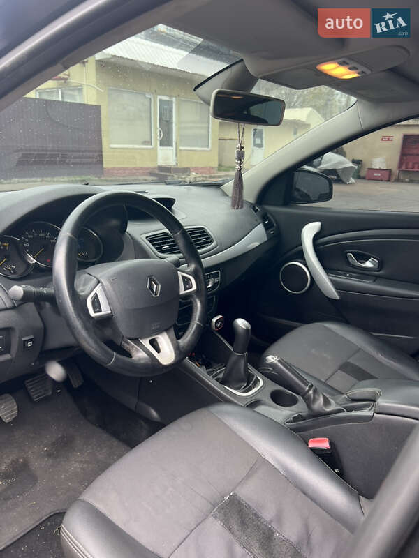 Седан Renault Fluence 2010 в Одессе