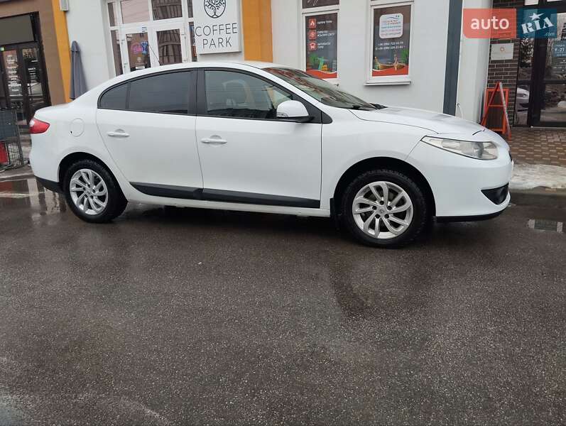 Седан Renault Fluence 2012 в Киеве