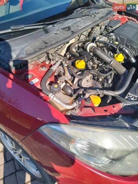Седан Renault Fluence 2010 в Черновцах