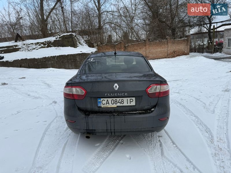 Седан Renault Fluence 2010 в Умани