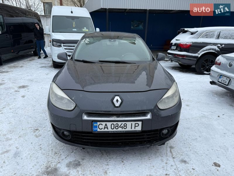 Седан Renault Fluence 2010 в Умани