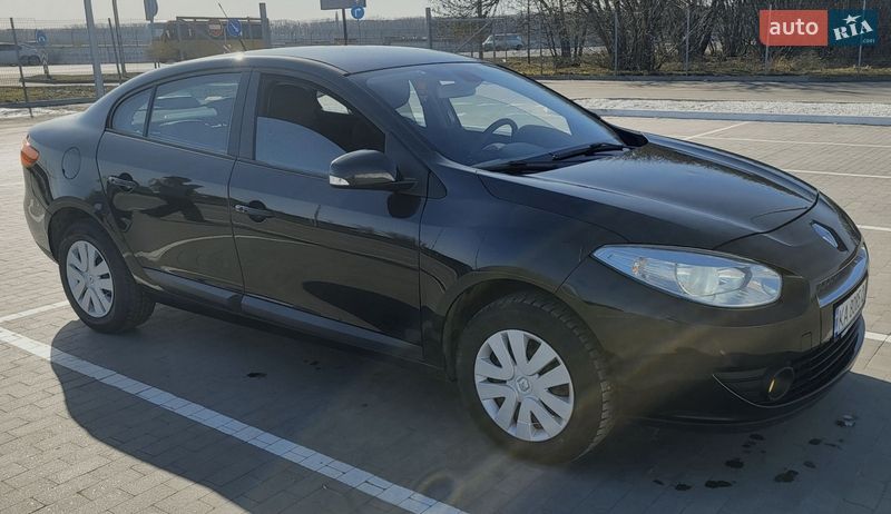 Седан Renault Fluence 2010 в Киеве