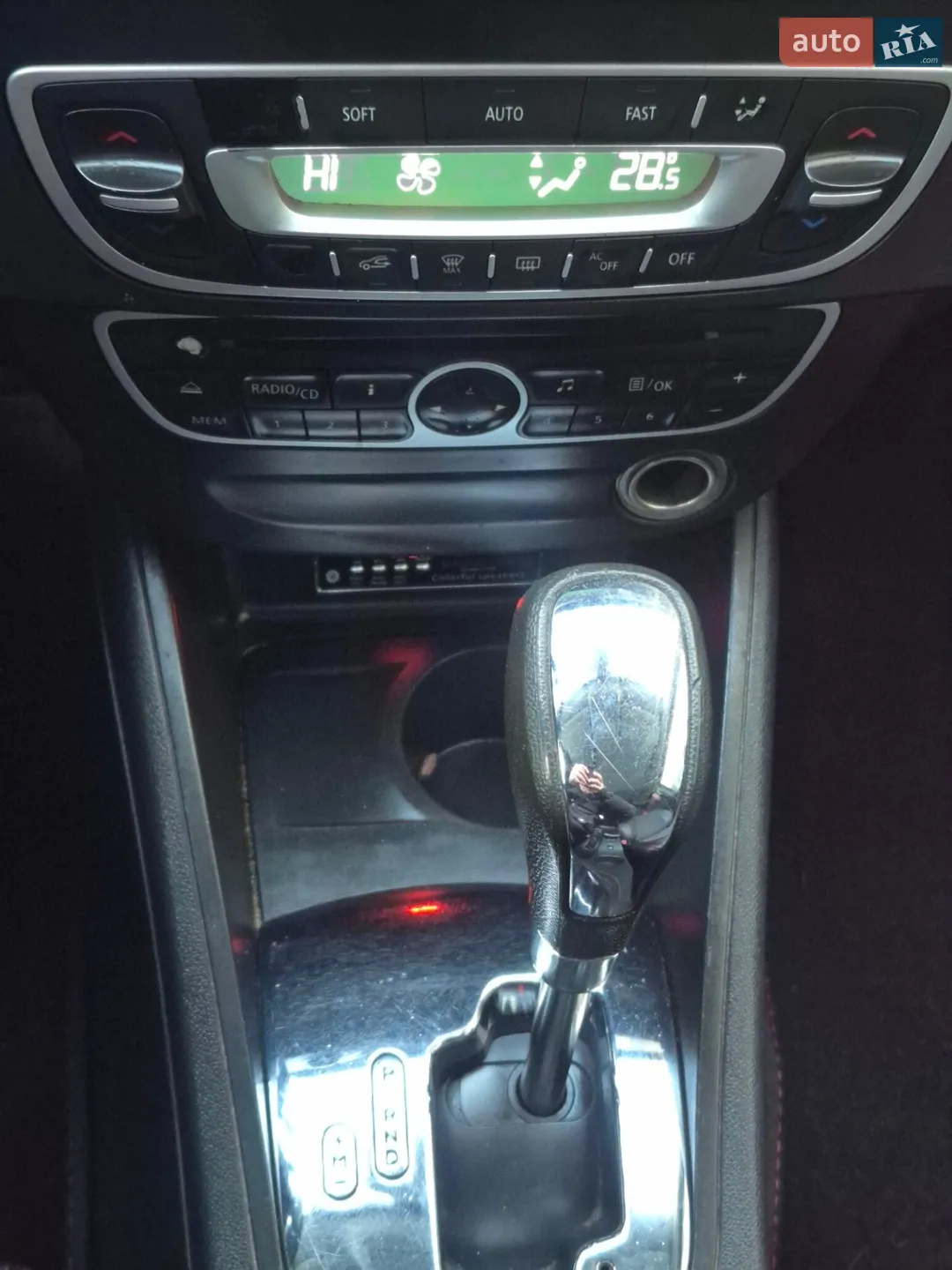 2011 Renault Fluence - мініатюра 33