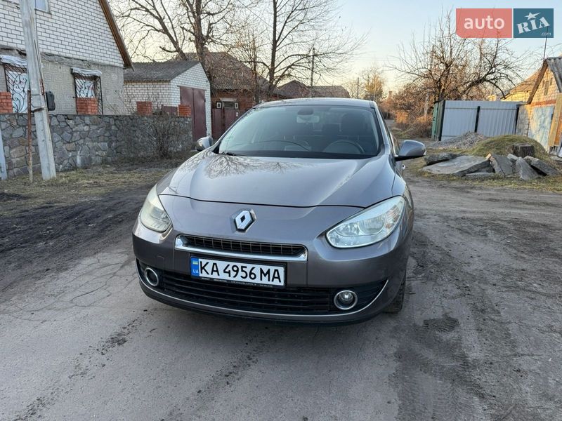 Седан Renault Fluence 2010 в Кременчуге