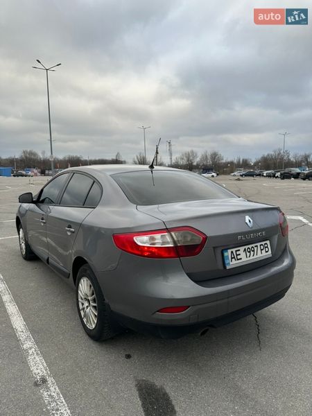 Седан Renault Fluence 2013 в Днепре