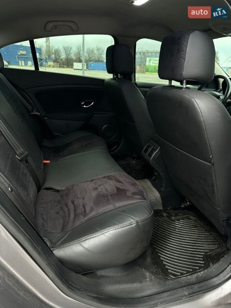 Седан Renault Fluence 2013 в Днепре