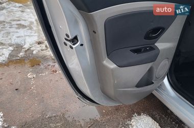 Седан Renault Fluence 2011 в Житомире