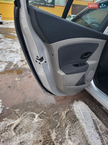 Седан Renault Fluence 2011 в Житомире