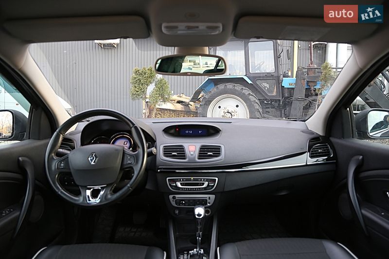 Седан Renault Fluence 2013 в Киеве