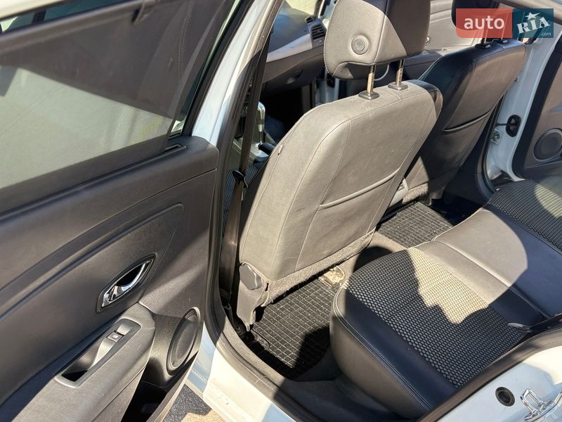 Седан Renault Fluence 2012 в Харькове