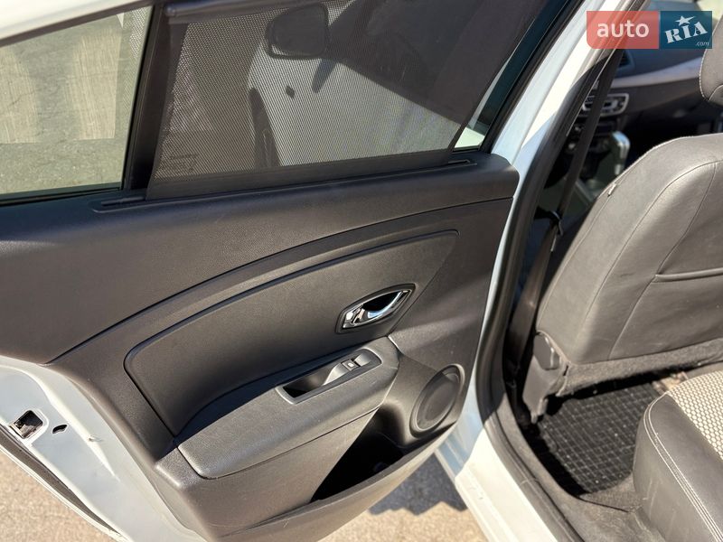 Седан Renault Fluence 2012 в Харькове