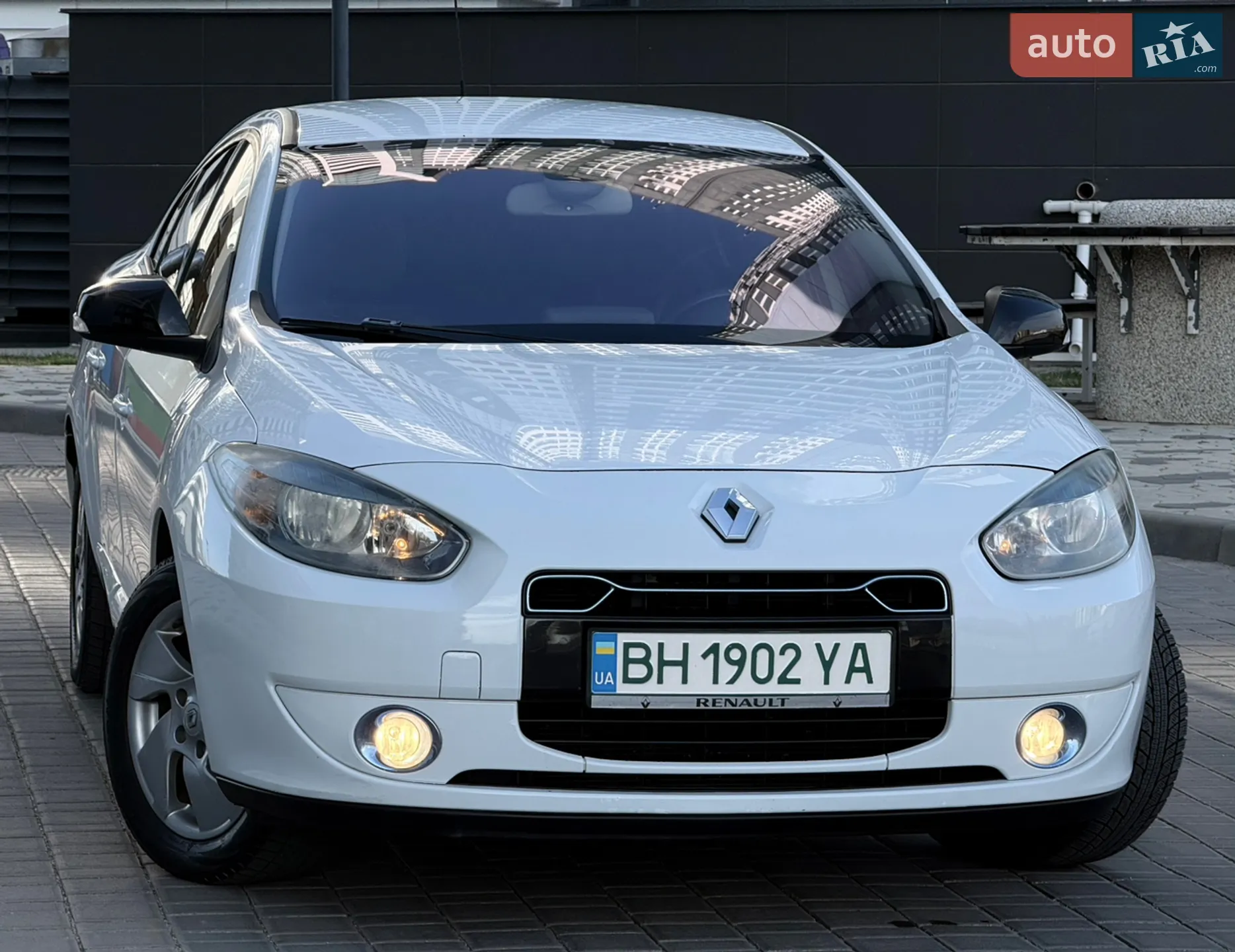 2011 Renault Fluence - мініатюра 29