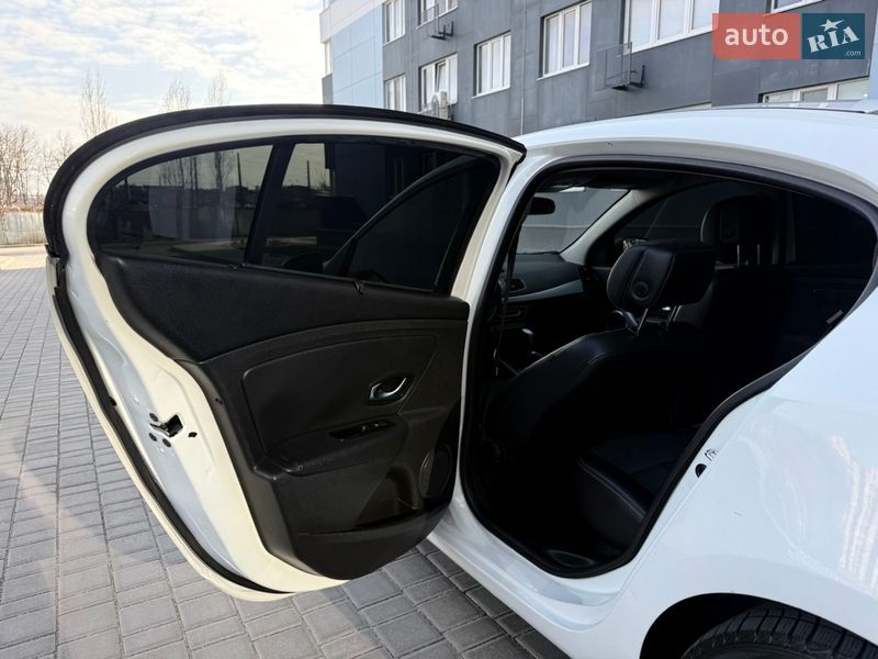 Седан Renault Fluence 2011 в Одессе