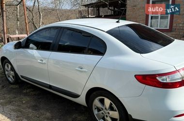 Седан Renault Fluence 2012 в Каневе
