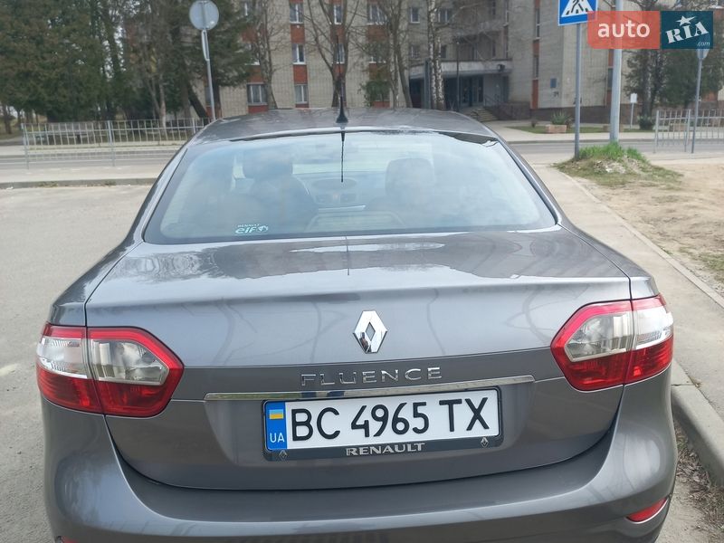 Седан Renault Fluence 2015 в Львові