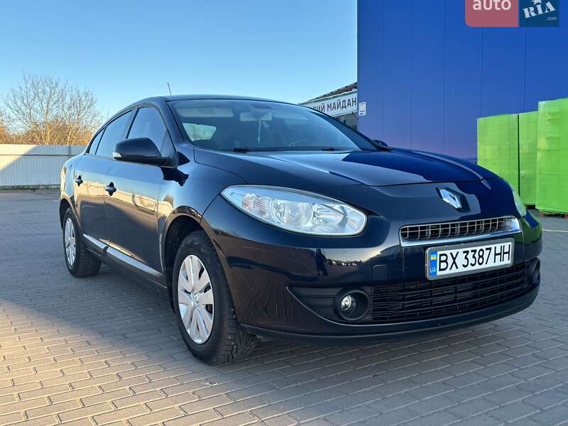 Седан Renault Fluence 2010 в Дубно