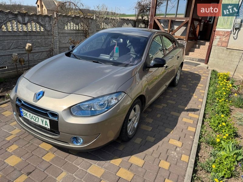 Renault Fluence 2012
