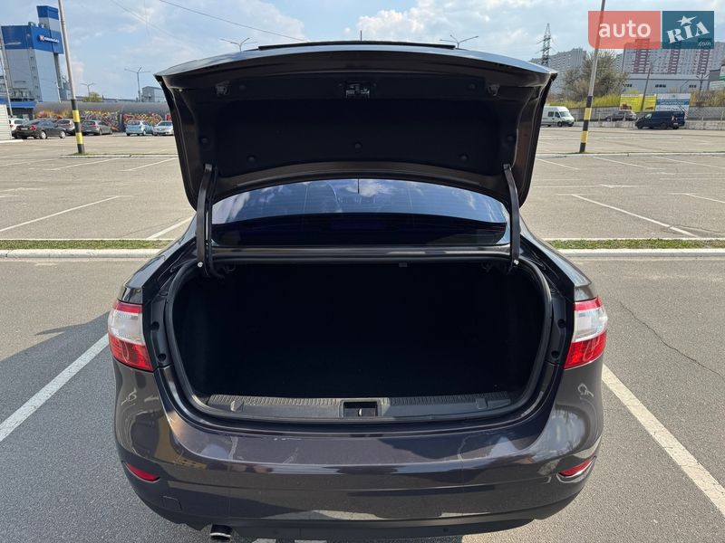 Седан Renault Fluence 2012 в Києві