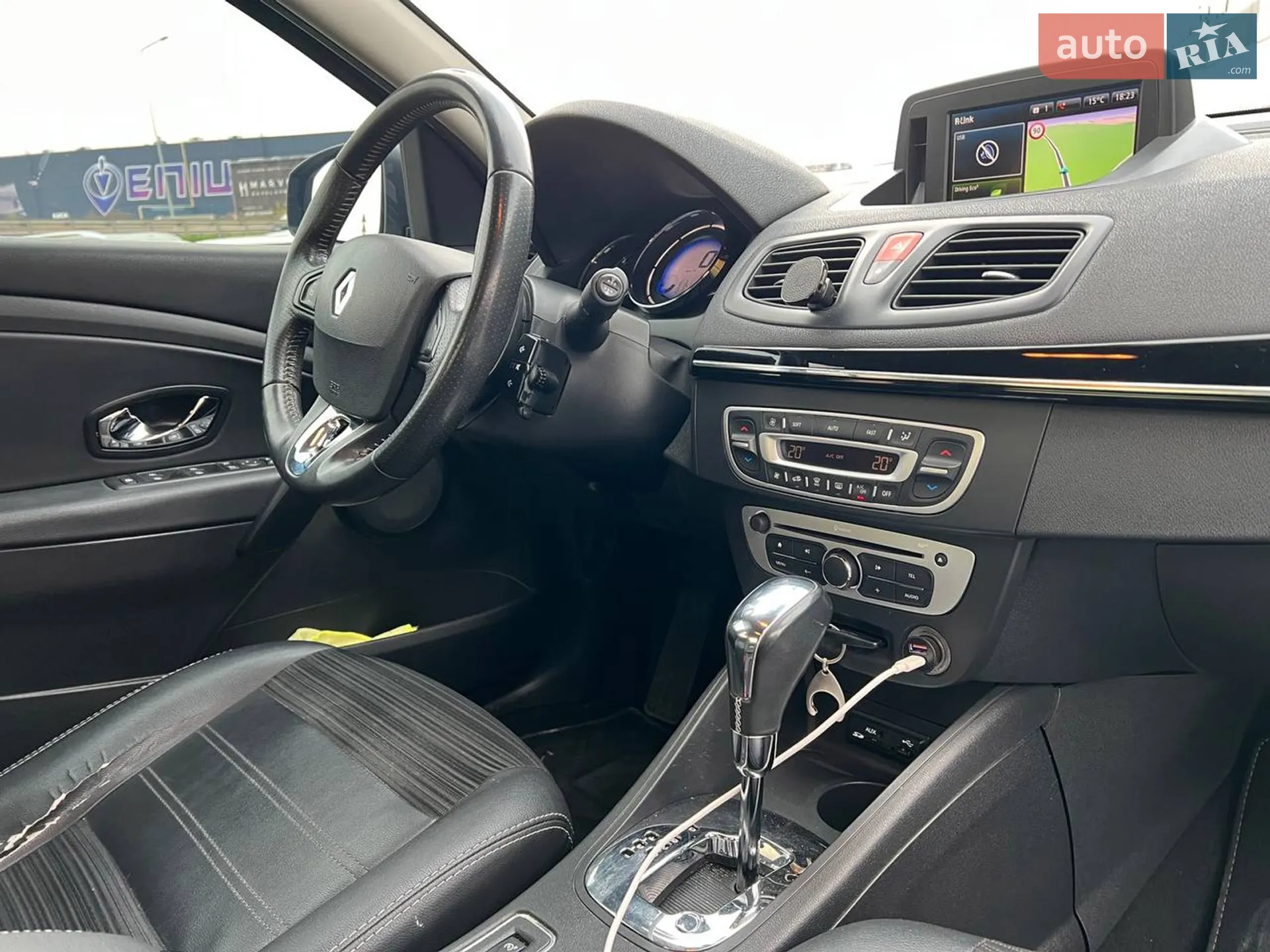 2016 Renault Fluence - мініатюра 43