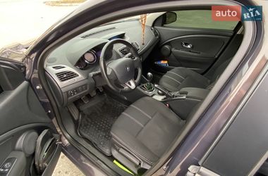 Седан Renault Fluence 2013 в Вараше