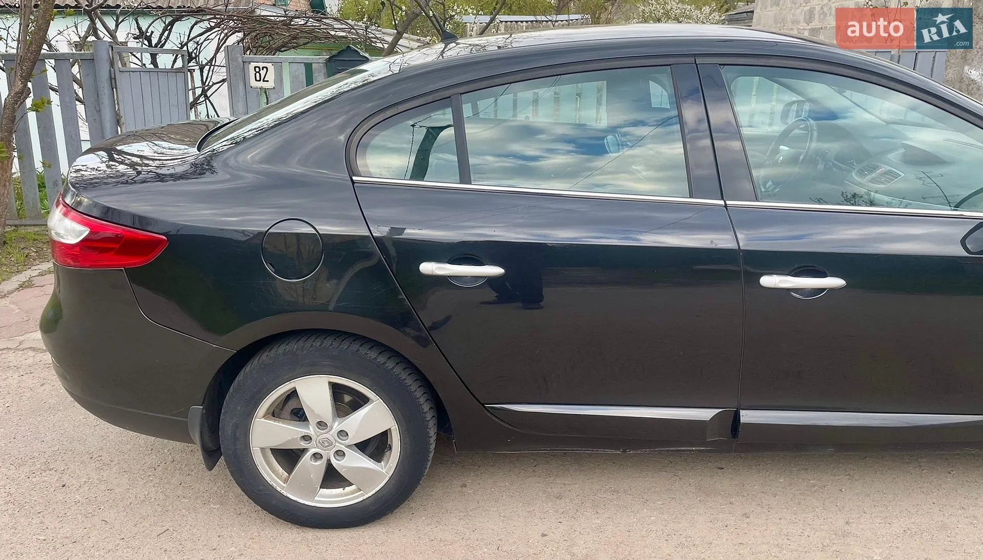 2011 Renault Fluence - мініатюра 9