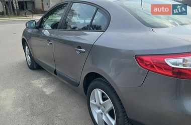 Седан Renault Fluence 2015 в Львове