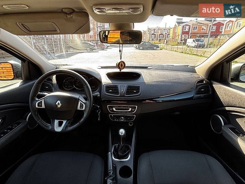 Седан Renault Fluence 2012 в Белогородке