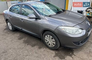 Седан Renault Fluence 2011 в Миронівці