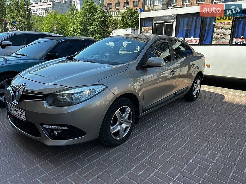 Седан Renault Fluence 2015 в Києві