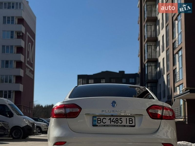 Седан Renault Fluence 2015 в Яворове