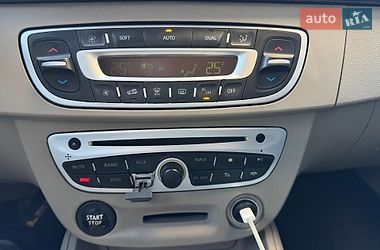 Седан Renault Fluence 2015 в Яворове