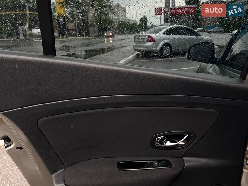 Седан Renault Fluence 2014 в Белой Церкви