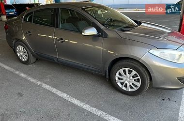 Седан Renault Fluence 2011 в Киеве