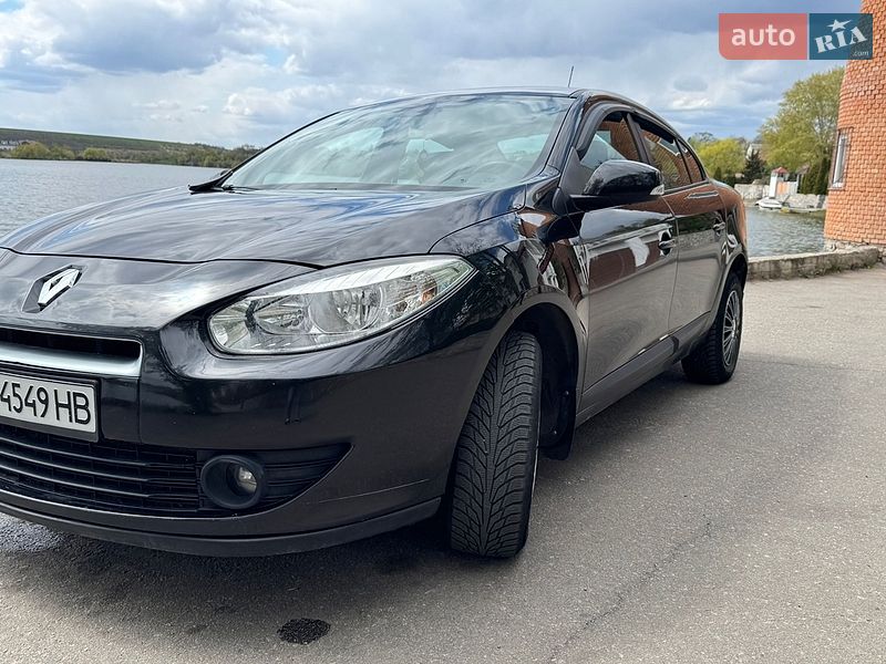 Седан Renault Fluence 2010 в Кропивницком