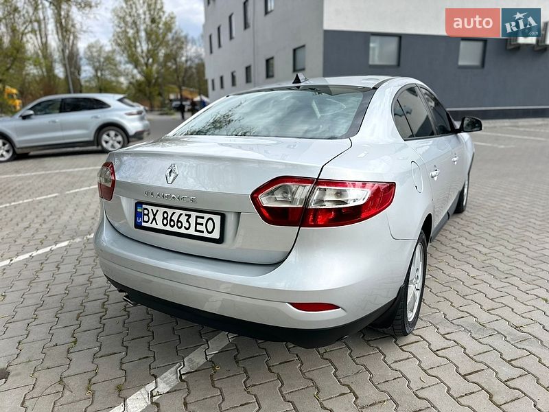 Седан Renault Fluence 2010 в Хмельницькому
