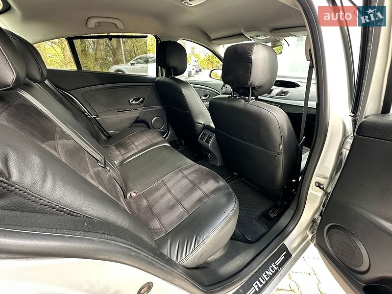 Седан Renault Fluence 2010 в Хмельницькому