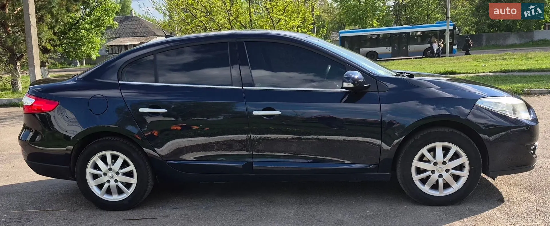 2011 Renault Fluence - мініатюра 4