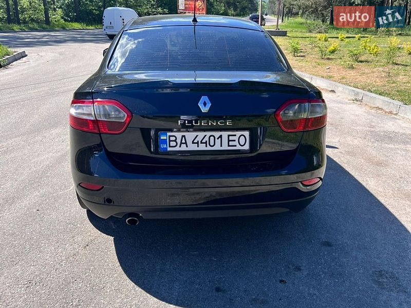 Седан Renault Fluence 2010 в Кропивницком