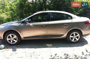 Седан Renault Fluence 2011 в Киеве