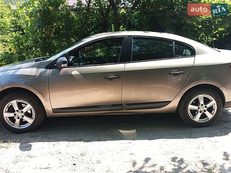 Renault Fluence 2011
