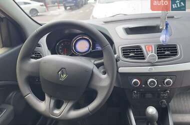 Седан Renault Fluence 2015 в Киеве